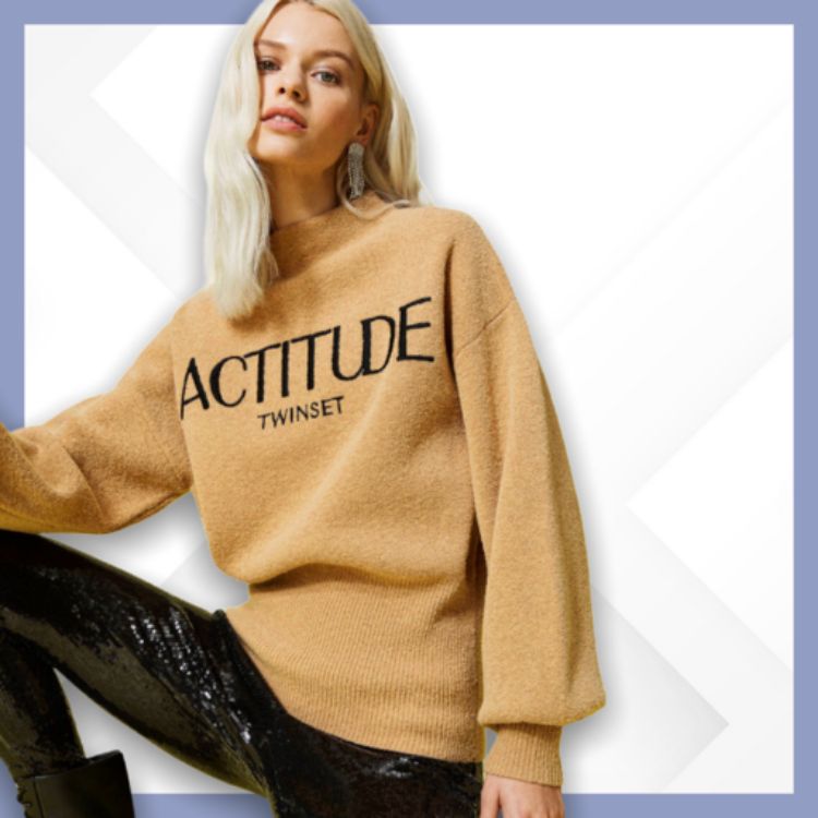 Immagine di Twinset Actitude Maglia 'Lead' in filato bouclé con logo