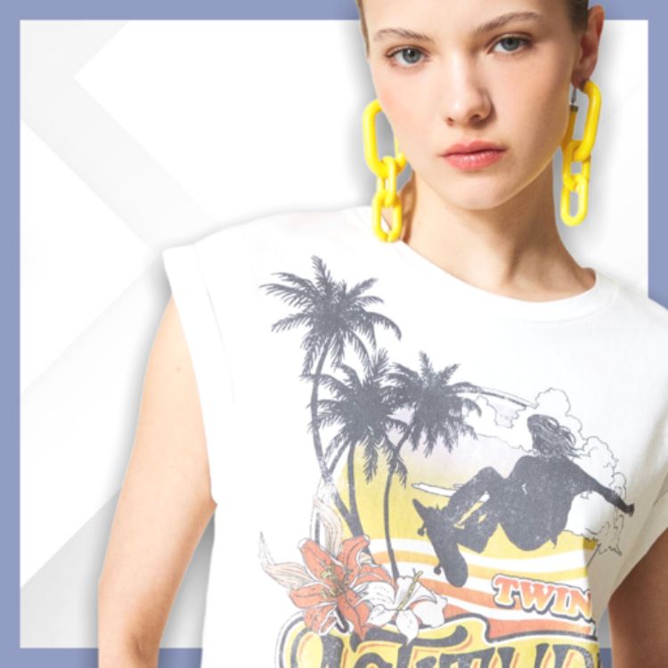 Immagine di Twinset Actitude T-shirt con stampa e logo