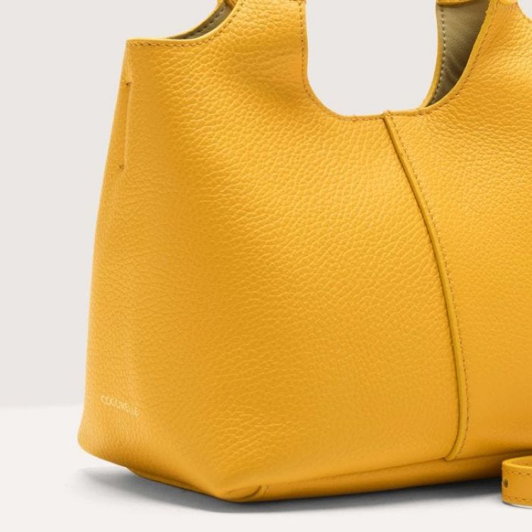 Coccinelle C-Easy Small SS2025